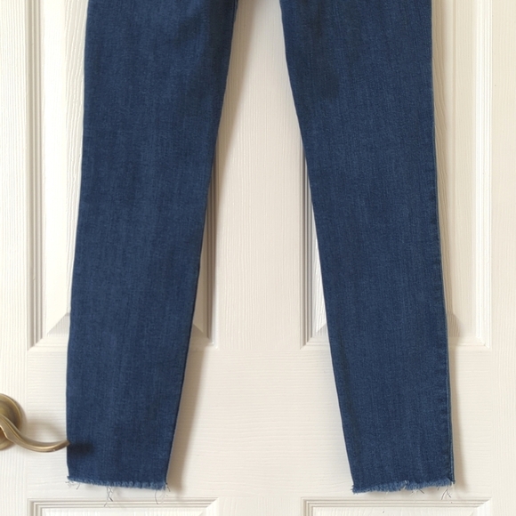 Paige Hoxton Classic Medium Wash High Waisted Ankle Cropped Skinny Jeans 24 - Picture 6 of 14